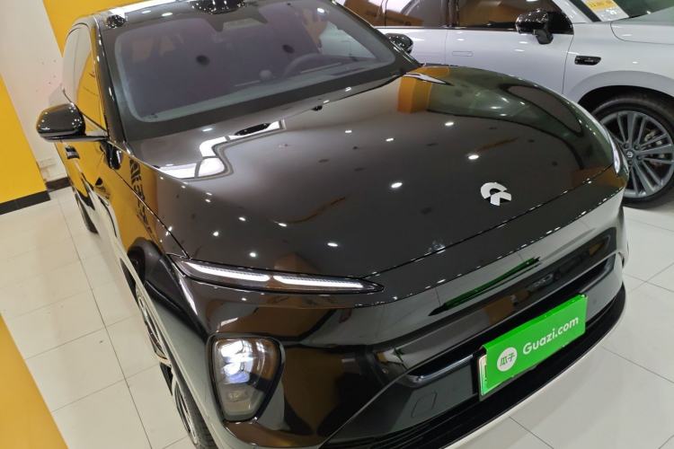 Used Nio ES8 2024 100kWh Signature Edition
