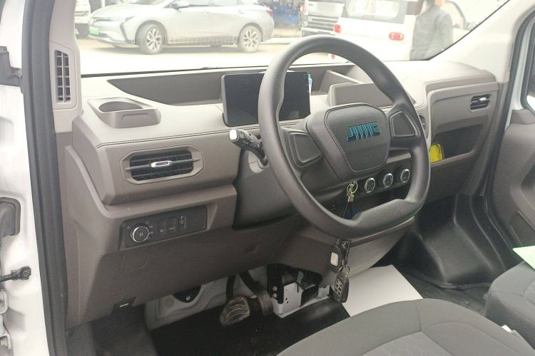 Used JMC E Fushun 2025 Model 41.5 kWh Blind Window Version, Short Wheelbase Low Roof, 3.0 tons
