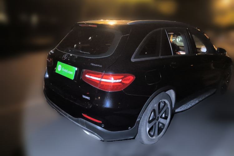 Used Mercedes-Benz GLC 2018 Facelift GLC 260 4MATIC Luxury Edition
