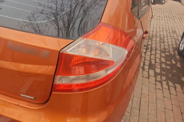 Used Chery Fengyun 2 2015 1.5L Manual New Edition Exterior 3