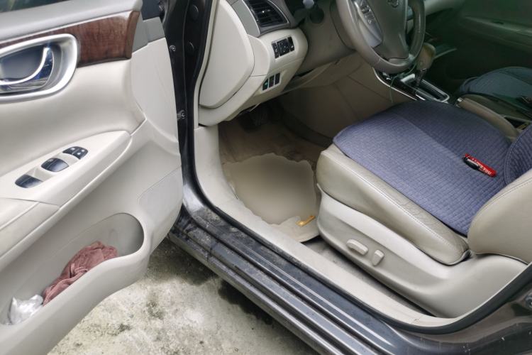 Used Nissan Sylphy 2012 1.6 XL CVT Luxury Edition Driver Seat