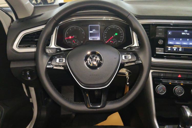 Used Volkswagen T-ROC 2020 280TSI DSG Two-Wheel-Drive Elite Version
