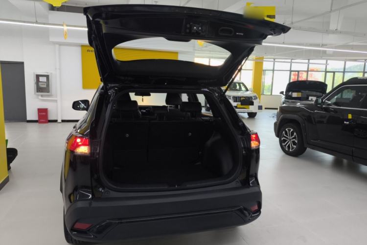 Used Toyota FRONTLANDER 2026 Model 2.0L CVT Comfort Edition