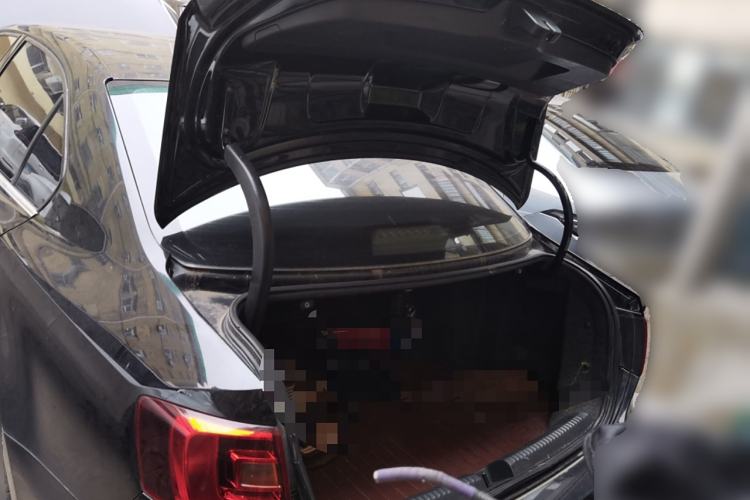 Used Volkswagen Sagitar 2013 2.0 TSI GLI Trunk