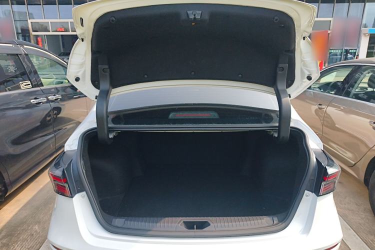 Used Chery Arrizo 5 PLUS 2021 XiaoAI 1.5L CVT Model PLUS Trunk