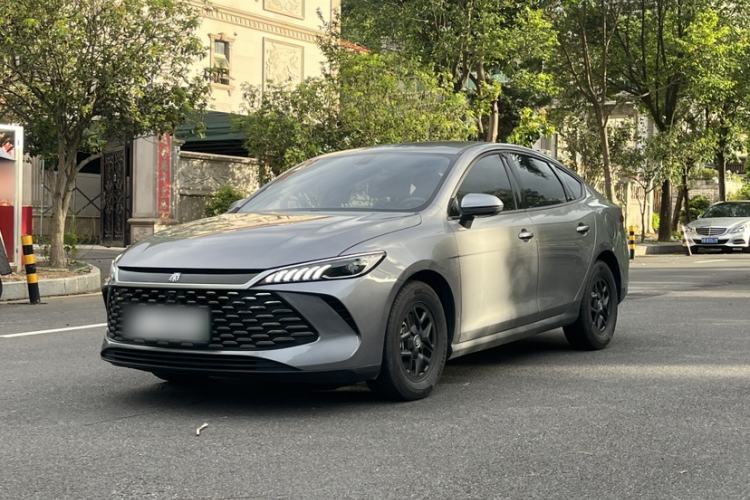Used BYD Qin PLUS 2025 DM-i Smart Drive 55KM Leading Model