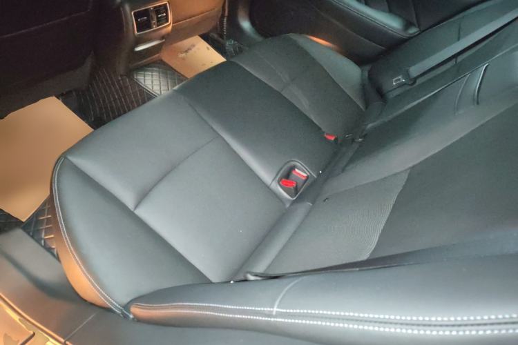 Used Infiniti Q50L 2022 2.0T Enjoyment Edition Left Rear Seat