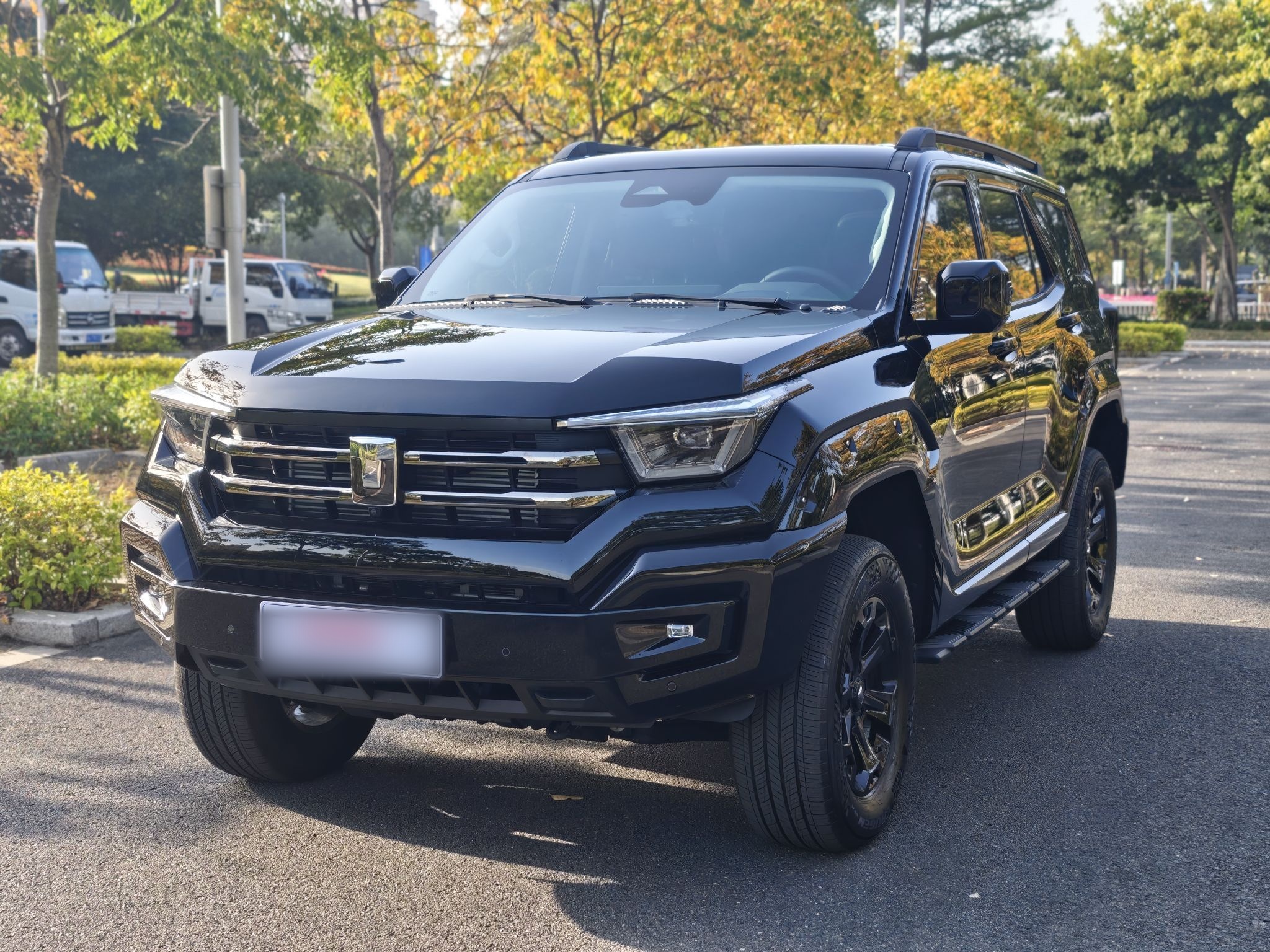 Под передней частью автомобиля