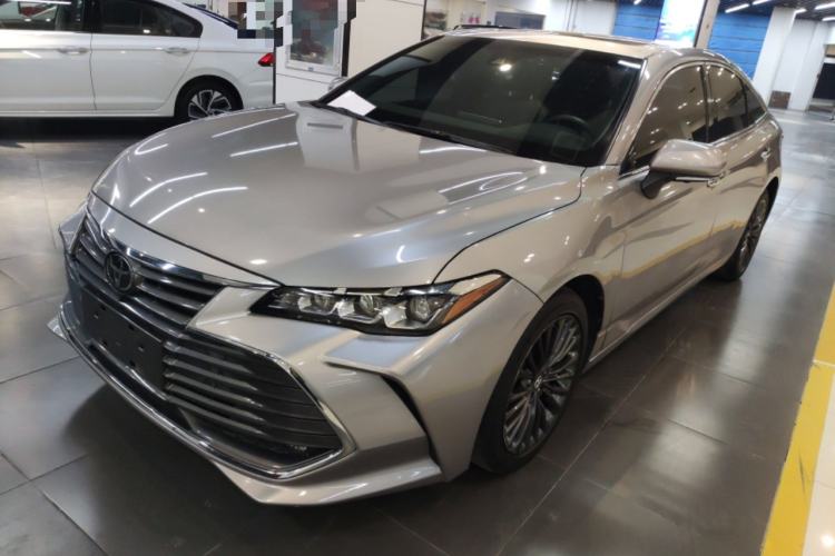 Used Toyota Avalon 2019 2.0L XLE Premium Edition China VI