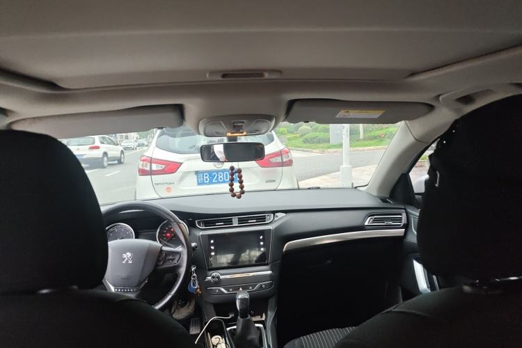 Used Peugeot 408 2016 1.6T Automatic Luxury Edition Headliner