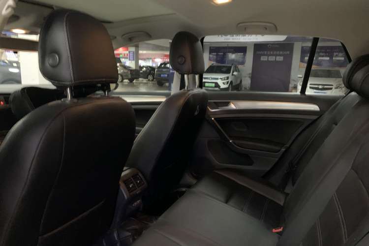 Used Volkswagen Golf 2019 200TSI DSG Comfort & Ambition Edition China VI Standard