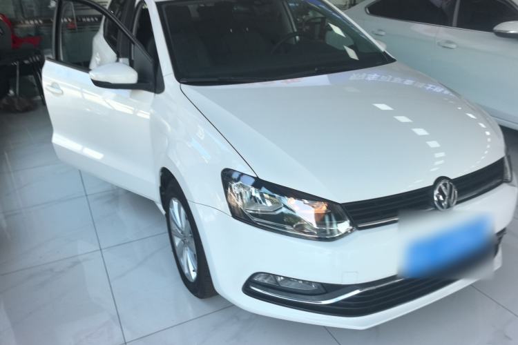 Used Volkswagen Polo 2014 1.4L Manual Comfort Edition