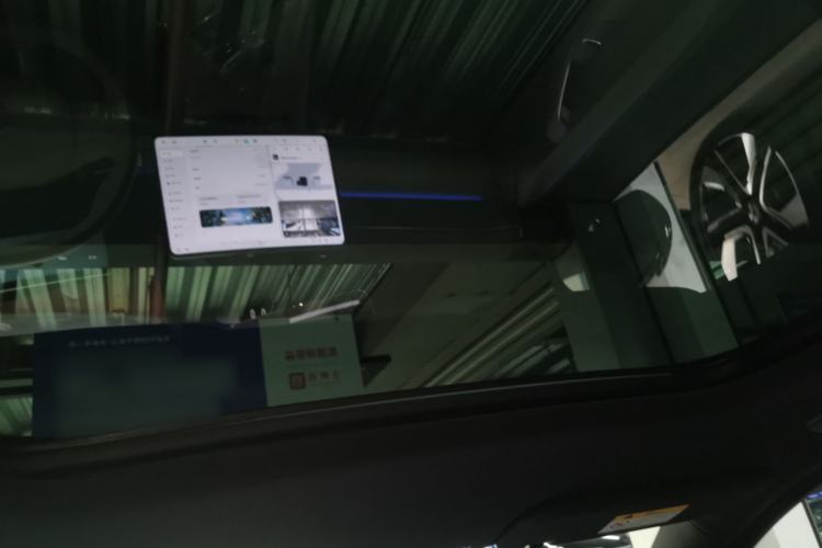 Used Nio ES6 2025 75 kWh Headliner