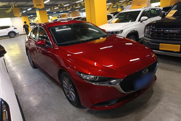 Used Mazda 3 Axela 2021 1.5L Automatic ZhiMei Edition Front Right 45 Deg
