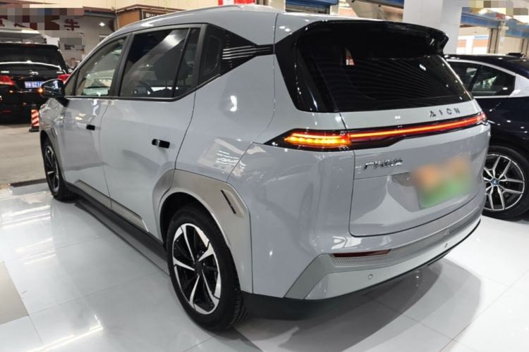 Used AION Y 2023 Plus 510 Smart Edition Rear Left 45 Deg