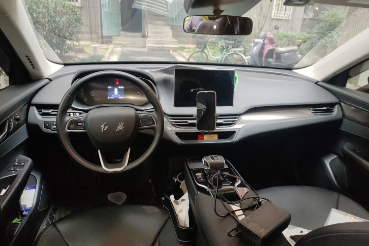 Used Hongqi E-QM5 2022 431 km Charge & Enjoy Edition Center Console