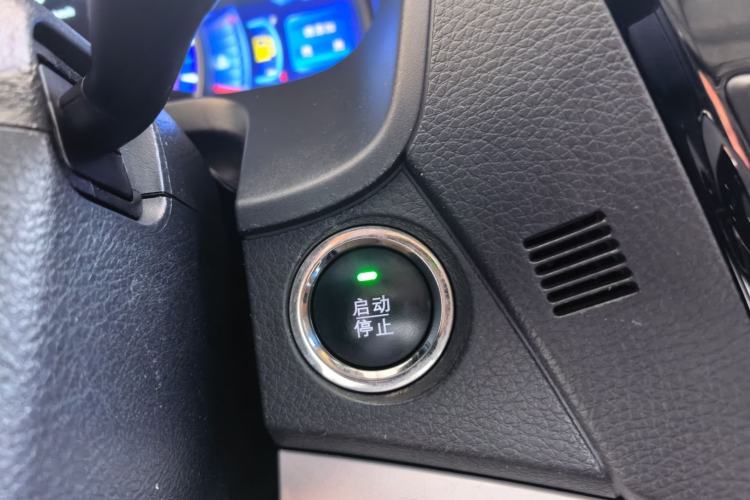 Used BYD S7 2016 2.0T Automatic Prestige Edition
