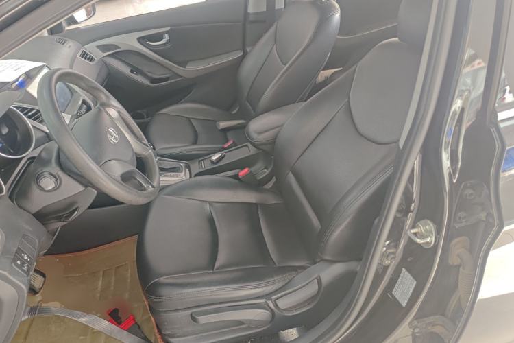 Used Hyundai Elantra (5th Generation / Langdong) 2015 1.6L Automatic Leading Model