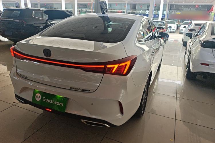 Used CHANGAN Eado 2025 PLUS 1.4T Dual-Clutch High-Energy Version
