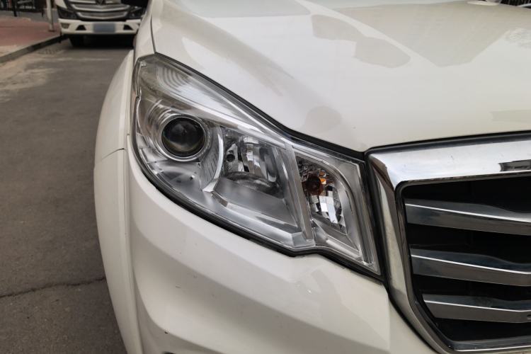 Used Great Wall Wingle 6 2017 2.4L Gasoline Two-Wheel Drive Elite Version 4G69 Exterior 6