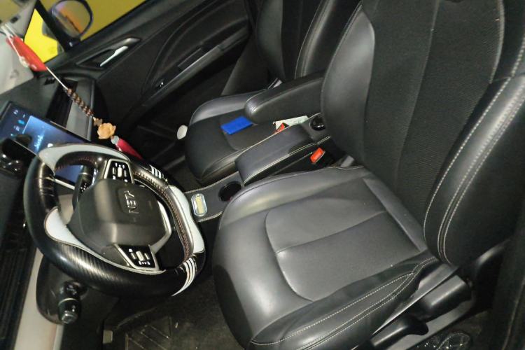 Used NETA V 2021 Long-Range Entertainment Edition Upgrade Model
