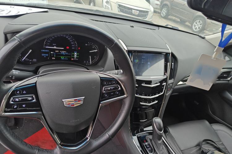 Used Cadillac ATS-L 2017 28T Tech Edition Center Console