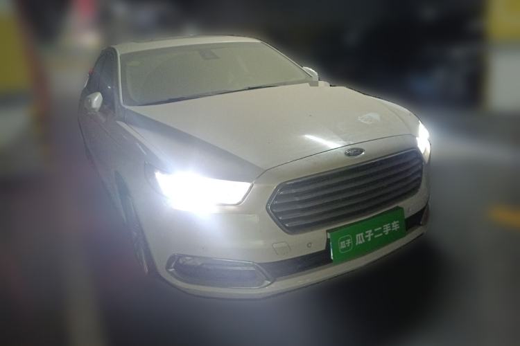 Used Ford Taurus 2015 EcoBoost 245 Luxury Model