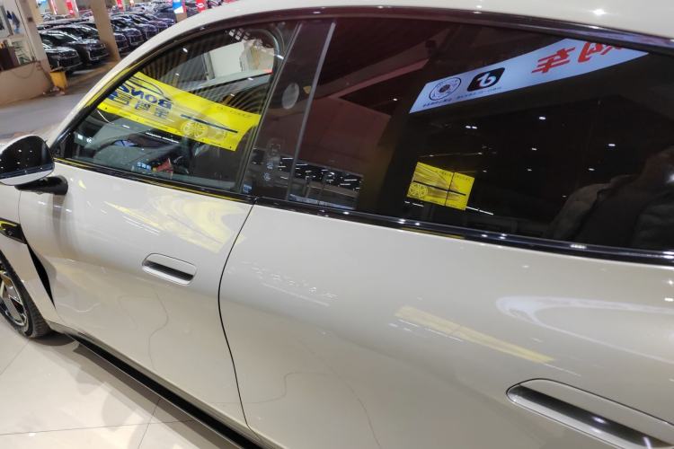 Used Xiaomi Auto SU7 2024 Rear-Drive Ultra-Long Range Advanced Pro-Level Intelligent Driving Version
