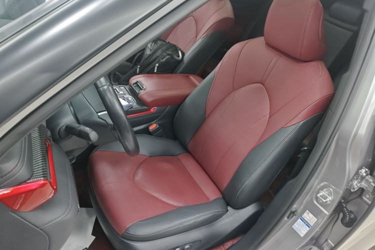 Used Toyota Crown Kluger 2021 2.5L HEV Four-Wheel Drive Flagship Edition
