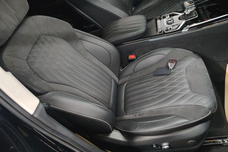 Used Hongqi HS5 2022 2.0T Smart Connect Flagship All-Wheel-Drive Version