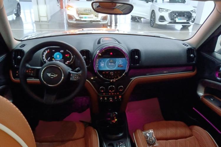 Used MINI Countryman 2023 Updated 1.5T COOPER ALL4 Connoisseur