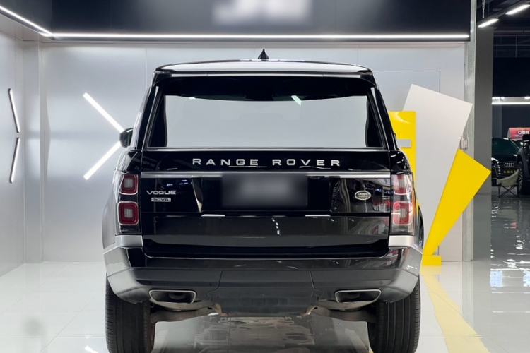 Used Land Rover Range 2018 3.0 SC V6 Vogue Extended-Length Model
