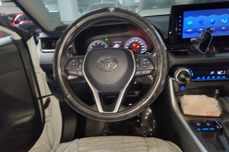 Used Toyota RAV4 2021 2.0L CVT Two-Wheel Drive Urban Edition
