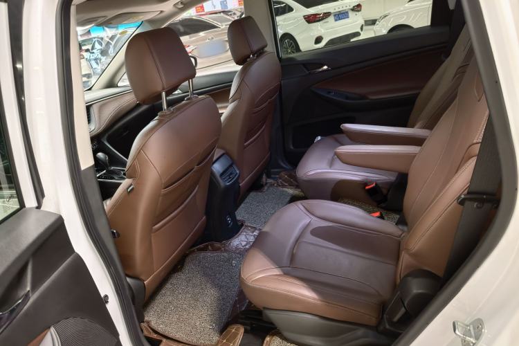 Used Buick GL6 2019 18T 6-Seater Connected Luxury Version China VI Standard
