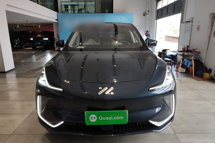 Used IM LS7 2023 100kWh Lux All-Wheel-Drive Version
