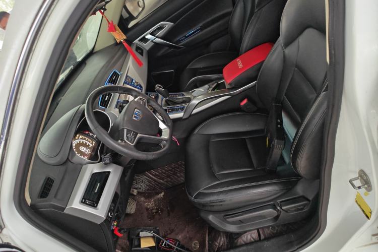 Used Geely Auto Emgrand X7 Sport 2016 1.8TD Automatic Smart Connectivity Version Left Front Seat