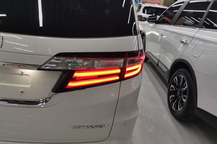 Used Honda Odyssey 2018 2.4L Smart Edition Exterior 3