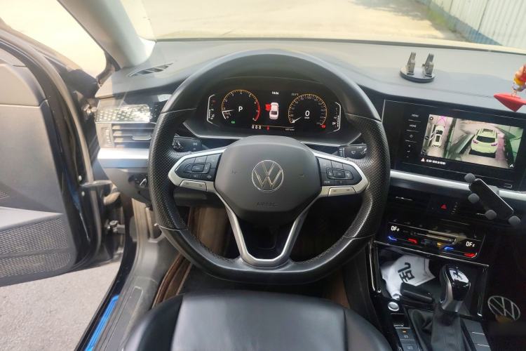 Used Volkswagen Passat 2022 330TSI Starry Elite Edition Steering Wheel
