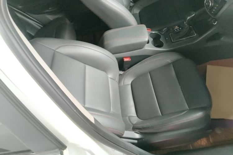 Used Changan CS75 2015 1.8T Automatic 4x4 Elite Model China V Standard