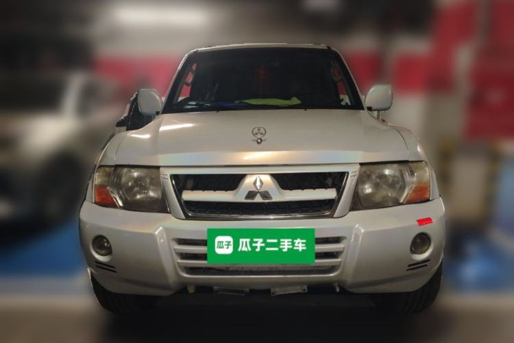 Used Mitsubishi Pajero 2011 V73 3.0L MT GL
