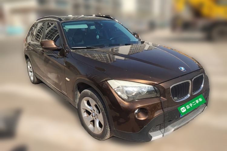 Used BMW X1 2012 sDrive18i Fashion Model Front Right 45 Deg