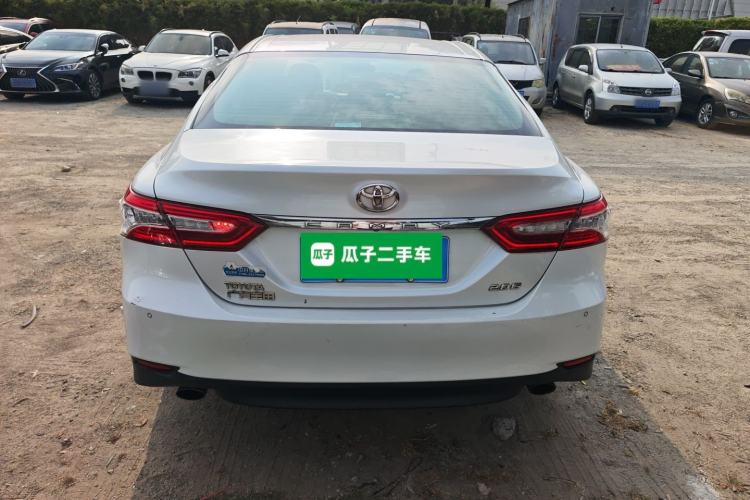 Used Toyota Camry 2018 2.0G Luxury Edition
