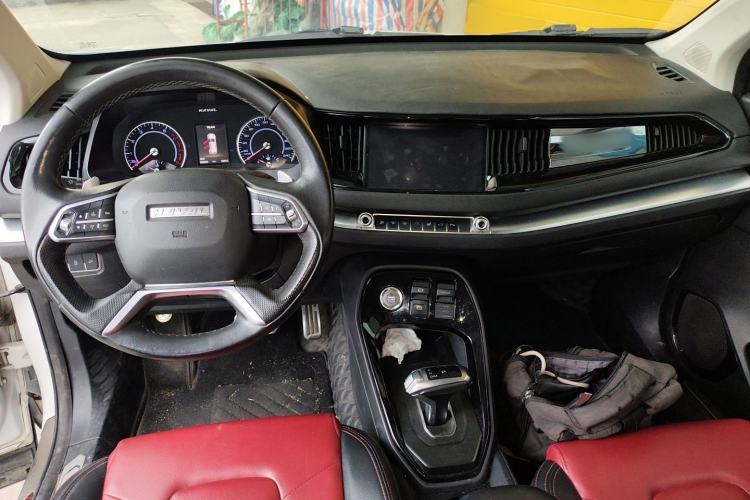 Used Haval H2s 2017 Red-Label 1.5T Dual-Clutch Luxury Model