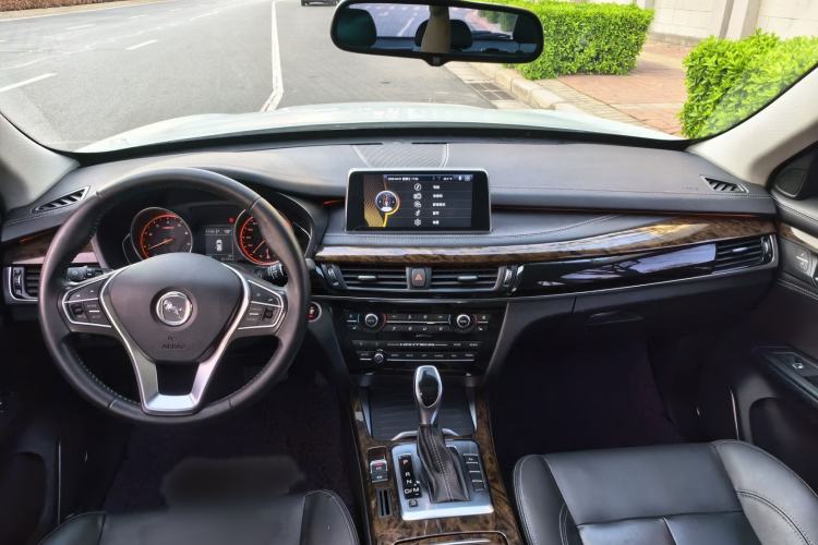 Used Hanteng X7 2016 2.0T DCT Luxury Edition
