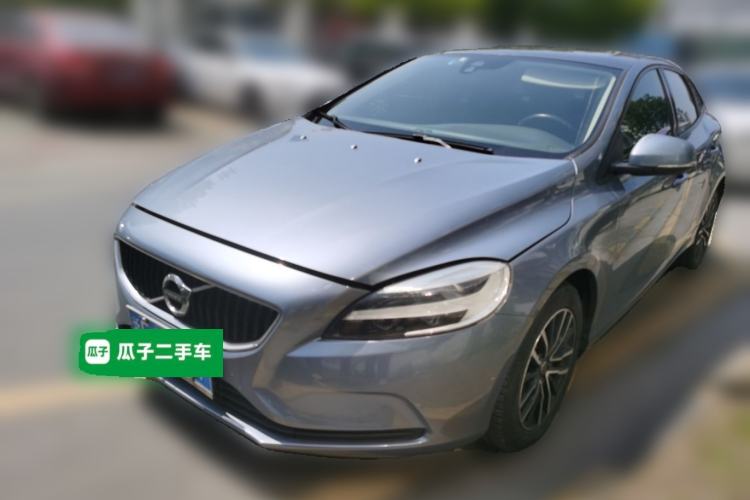 Used Volvo V40 2018 T3 Zhiyi Edition