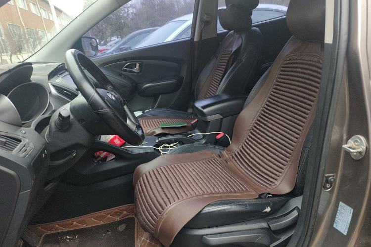 Used Hyundai ix35 2010 2.0L Automatic Two-Wheel Drive Elite Edition GLS
