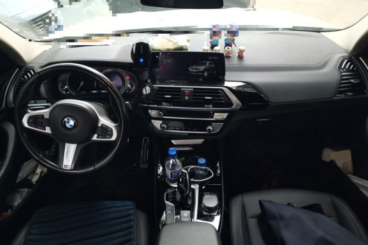 Used BMW X3 2018 xDrive25i M Sport Package China V Center Console