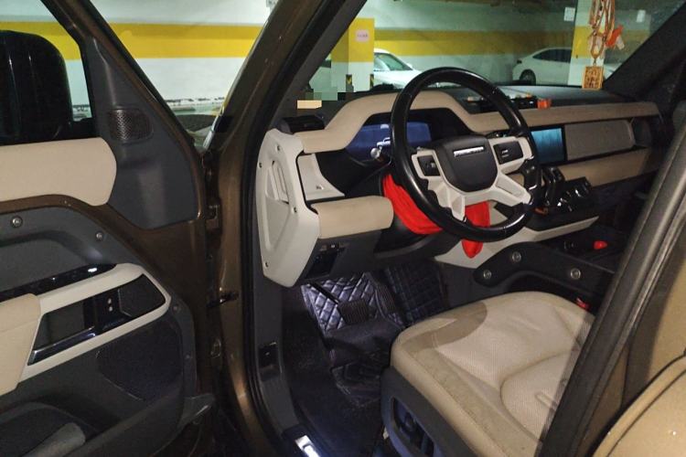 Used Land Rover Defender 2020 110 P400 SE
