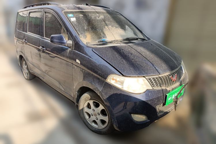 Used Wuling Hongguang 2014 1.5L Standard Version
