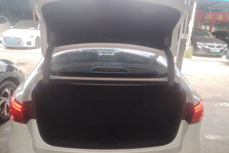 Used Changan Ruicheng CC 2021 Blue Whale Edition 1.5T DCT Prestige Model
